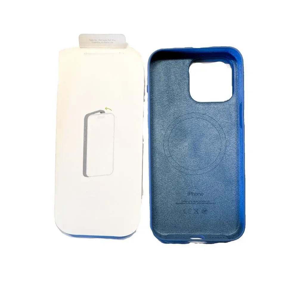 Apple iPhone 15 Pro Max Silicone Case with MagSafe - Winter Blue